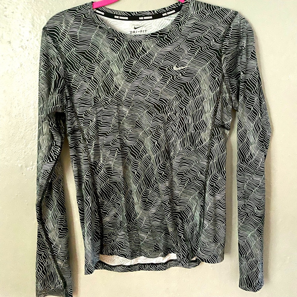 Black and white Nike Dri Fit long sleeve